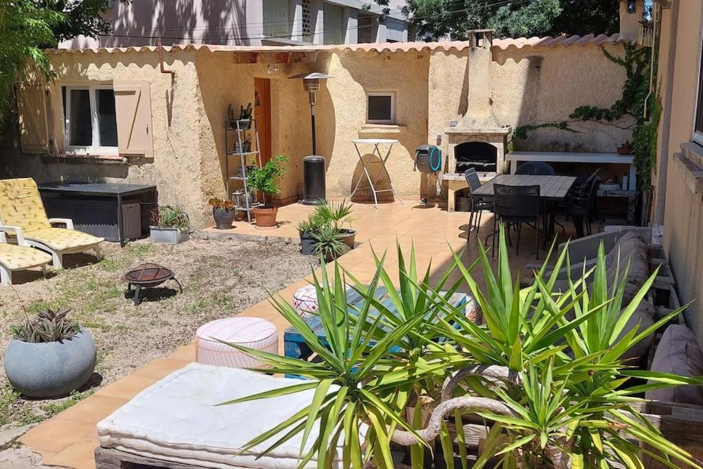 Studio Avignon Une Seule Piece المظهر الخارجي الصورة